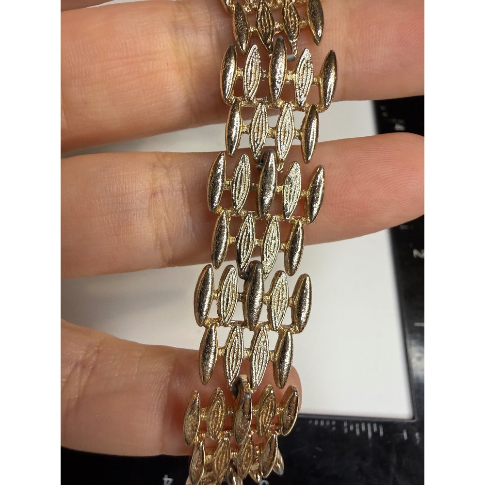 Sarah Coventry Gold Tone Textured Navette Link Bracelet Vintage Fold Over Clasp